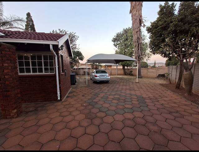 3 BEDROOM HOUSE FOR SALE IN EDEN GLEN